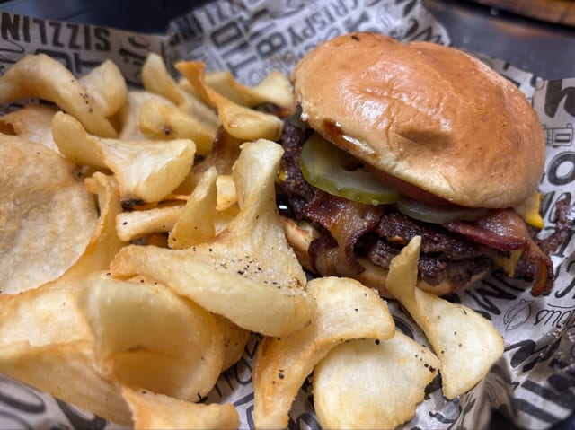 Shine Burger.