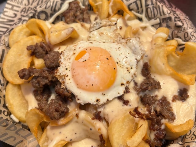 Breakfast Poutines.